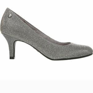 Elegant Silver Women's Pumps